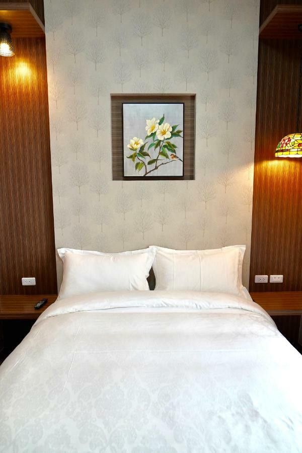 Mtny Hotel Zhushan Esterno foto